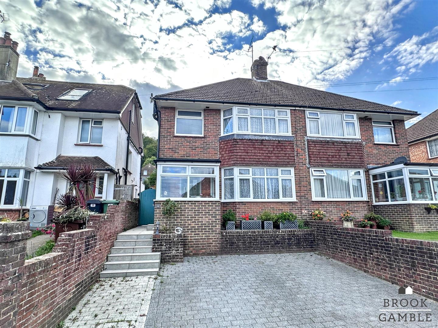 3 Bedroom House - Semi-Detached for Sale: £420,000. Manvers Road in Eastbourne, East Sussex